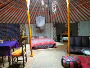 Yourte traditionnelle de Mongolie - Chez Souraya